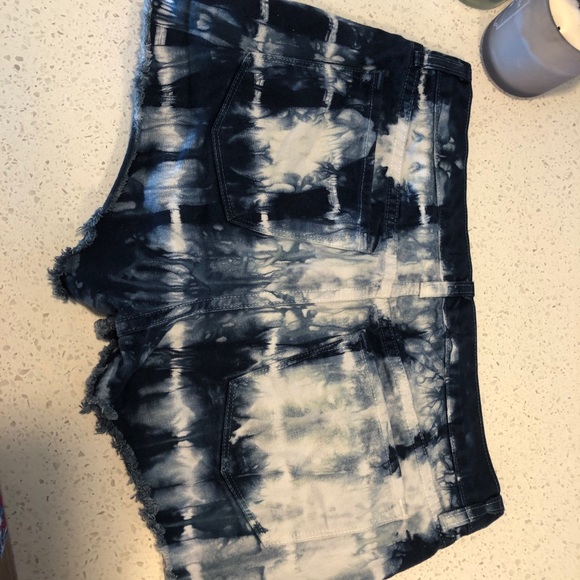 Tie dye cutoffs - Picture 2 of 4